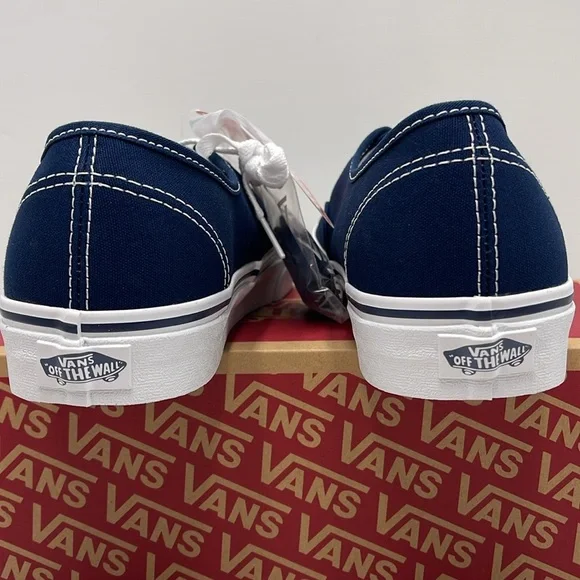 Vans • WMNS Authentic (Angstrplng) Dress Blue/True White 
VN000EE332D
Sneakers - Picture 7 of 16